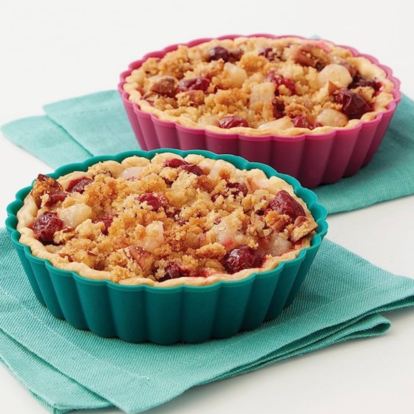 Wilton Mini Tart Molds - Picture 3 of 3